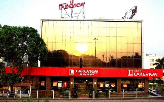 Lake View Restaurant